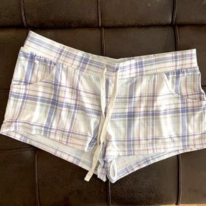 Soft shorts purples and white plaid